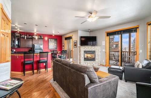Estes Park Condo | 94 m² Condo ∙ 2 bedrooms ∙ 6 guests