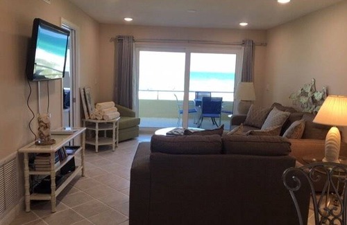 Holmes Beach Condo | 94 m² Condo ∙ 2 bedrooms ∙ 6 guests