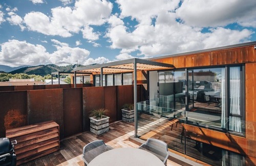 Nelson Apartment | 95 Hardy Street Apartment 1