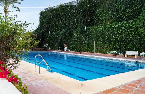 Nueva Andalucia Apartment | 95 m² Apartment ∙ 2 bedrooms ∙ 4 guests