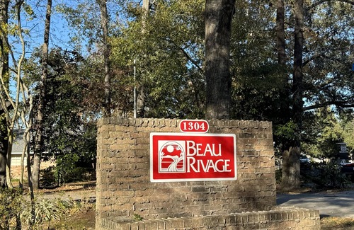 Lafayette Condo | 950sqft + Short Term Rental - Near River Ranch