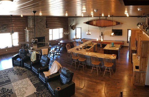 New Cambria Cabin | 951 Club - Weddings, Corporate Retreats and Hunting