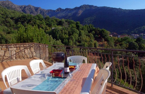 Ucciani Apartment | 95m², 3 bedrooms linen included, quiet, panoramic terrace, 25km Ajaccio