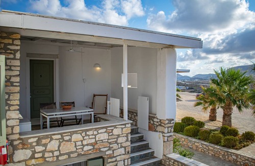 Nea Cryssi Akti Villa | 96 m² Villa ∙ 2 bedrooms ∙ 6 guests