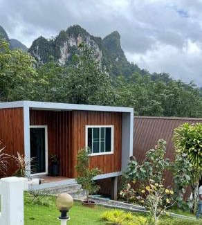 Khlong Sok House | 99 Camp and Cafe