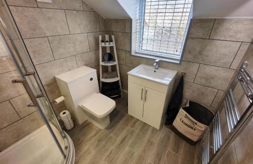 Kiveton Park House | 99 Stoney Bank Drive