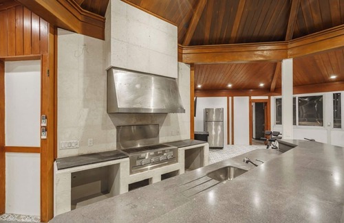 Fort Pierce House | 9K SF Waterfront Mansion/Pool