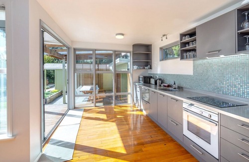 Martinborough House | 9M · Family Retreat, Martinborough