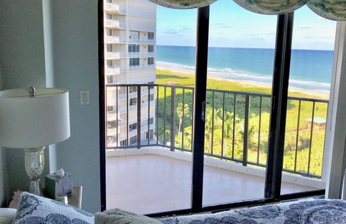 Fort Pierce Shores Condo | 9th floor oceanfront and riverview condo! Enjoy the sunrises and sunsets