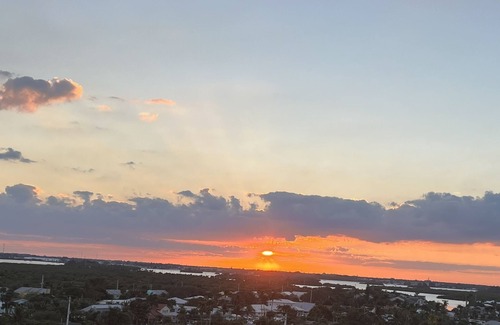 Fort Pierce Shores Condo | 9th floor oceanfront and riverview condo! Enjoy the sunrises and sunsets