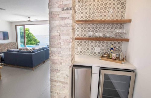 Diamond Rock Villa | Añoranza 3 BDRM: 2 Bedroom Villa + Casita 1