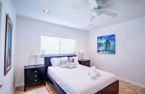 Hendricks and Venice Isles House | A 1bedroom Las Olas on the water
