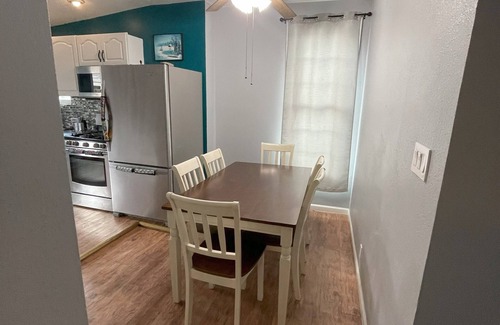 Leadville North House | A 2-bedroom house right off of main street in Leadville with off street parking