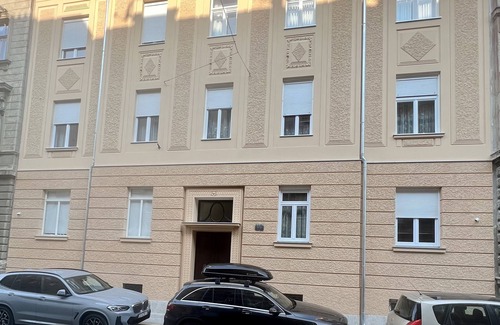 Zagreb Apartment | A 3 Bedroom apartment in center of Zagreb