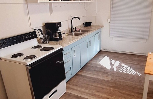 Fort Worth House | A 3-bedroom house in NE Fort Worth with WiFi, AC, and plenty of parking.