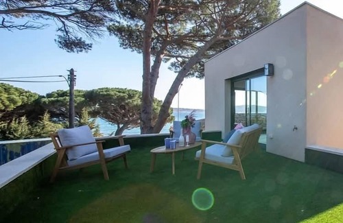 Guerrevieille Apartment | A 3 minute walk from the beach magnificent duplex t3 LE ST TROPEZ