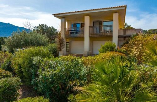 Marine de Saint Ambroggio Apartment | A 3 PAS DE LA PLAGE DE SANT'AMBROGGIO