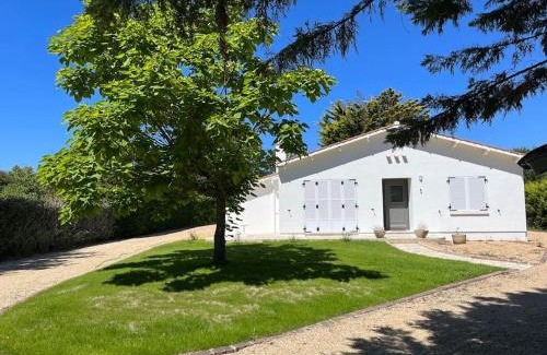 Sallertaine House | A 30 min de l'île aux Mimosa Maison Vendéenne avec Jardin