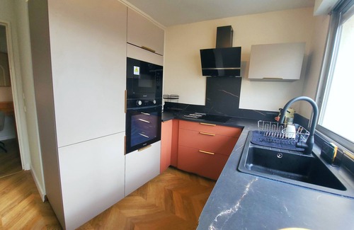 Cœur de Ville Apartment | A 350 m des Thermes, Appartement Refait à Neuf au Calme. Idéal Curistes