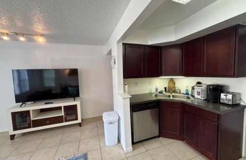 Gainesville Apartment | a 4bed2bath cozy apt near UF and Shands