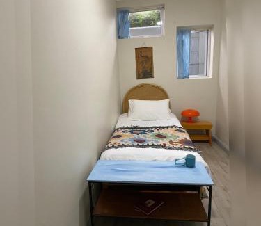 Muizenberg Apartment | A 5 min walk to the beach