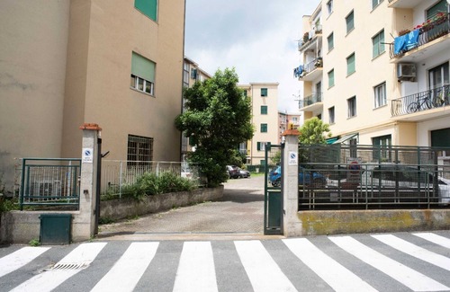 Albisola Superiore Apartment | A 7 MIN A PIEDI DAL MARE, 5 DAL CENTRO, ZONA TRANQUILLA E POSTO AUTO PRIVATO