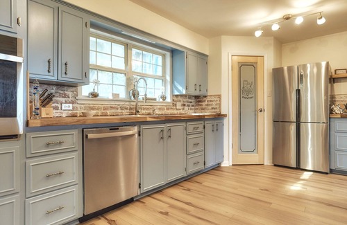 Natchitoches House | A&A Lakehouse