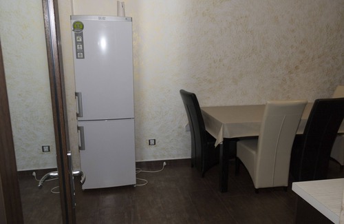 Craiova Apartment | A.b. Apartment 1 (Residential Area) Near Ford Factory