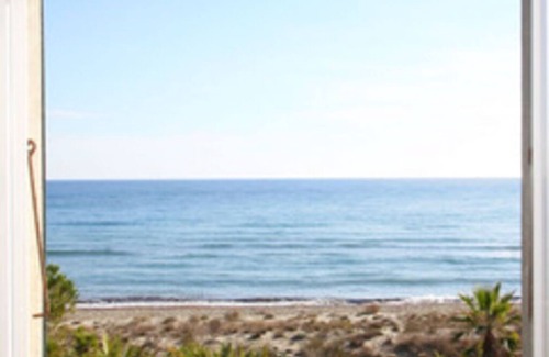 Taglio-Isolaccio Apartment | A Balcony on the Mediterranean 2
