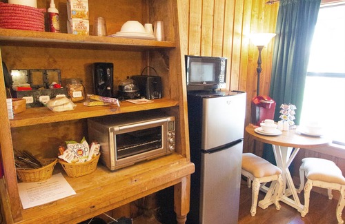 Fredericksburg Bed & Breakfast | A Barn at the Quarry