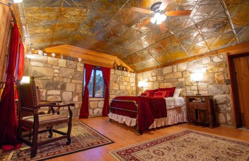 Fredericksburg Bed & Breakfast | A Barn At The Quarry