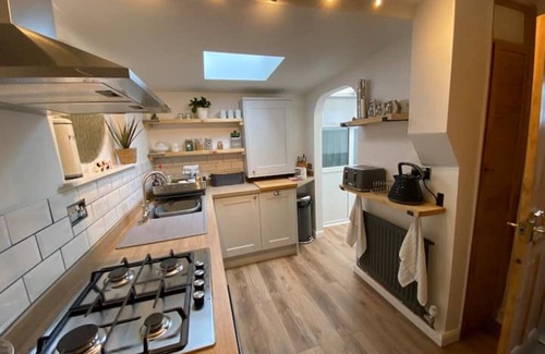 Mabe Cottage | A beautiful 3 bedroom Cornish Cottage & wood stove