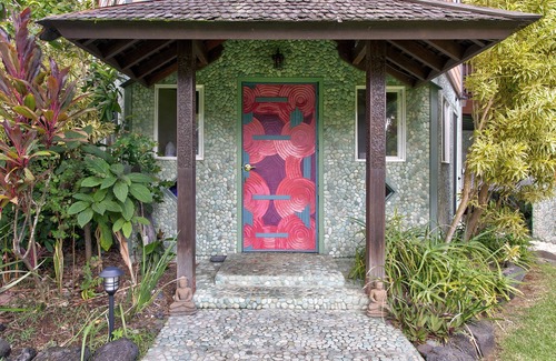 Kehena Beach Estates House | A beautiful Balinese style beach home by the famous Kehena Black Sand Beach