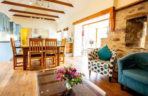 Crymych House | A beautiful barn conversion nestled amongst the hills.