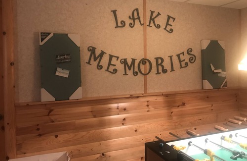 Gladwin House | A beautiful beach hotel on Lake Lancer