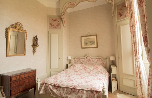 La Rochelle Other | A beautiful family castle, welcoming and authentic, in the countryside