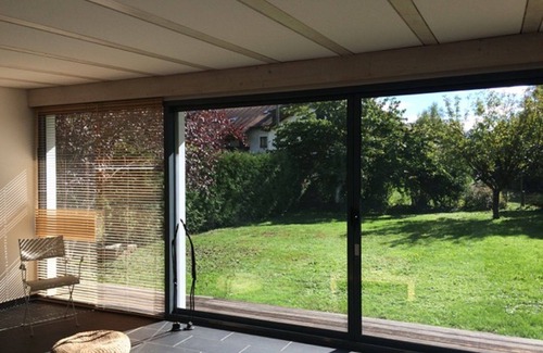 Cartigny Apartment | A BEAUTIFUL INDEPENDENT LOFT (50m2) IN A GARDEN (for 2 people)