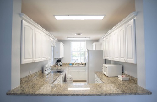 George Town Condo | A beautiful oceanfront condo in the heart of George Town