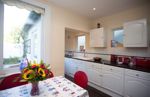 Broadstairs Cottage | A Beautiful, Spacious Cottage, Only A Short Walk To The Beach (Child friendly)