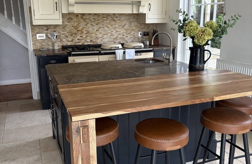 Newquay Cottage | A beautiful spacious property that sleeps 8 and welcomes dogs