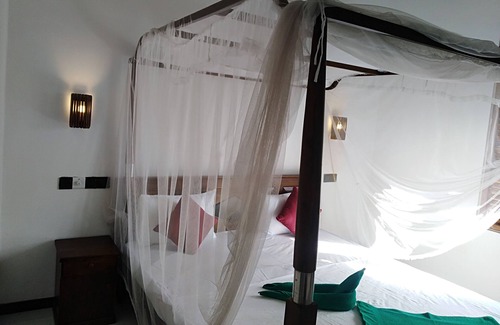 Mirissa House | A Best place to stay in mirissa.with kitchen facility