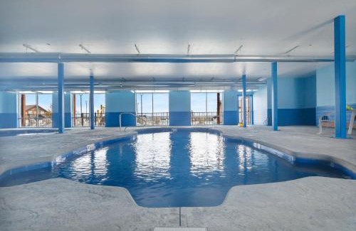 Kimberling City House | A Birds Eye Bridge View - 5 BDR with Private Hot Tub