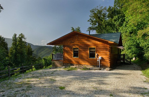 Bryson City Cabin | A Bit of Heaven in the smoky mountains