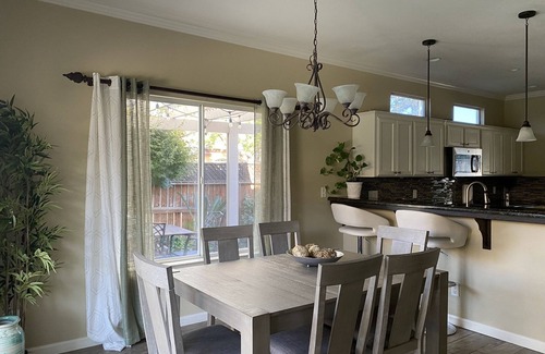 Clovis House | A Blissfull Oasis