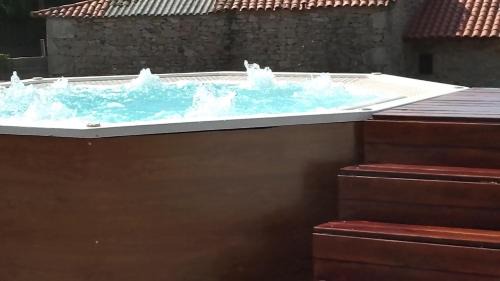 Castro Caldelas House | A Brava