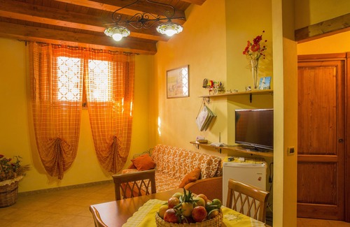 Caccamo House | A breath of fresh air from everday stress.