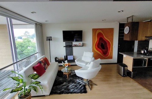 Laureles Apartment | 🌃A/C Sauna Big Rooftop🍂Seasonal Offer🍂