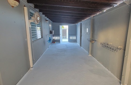 Cienaga Baja House | A/C, Smart TV, Centric Quiet/Safe, 20 from Airport