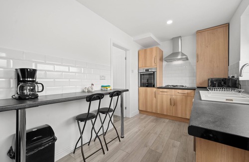 Belle Vue House | A calm stylish two bedroom semi detached house for a maximum of 4 persons