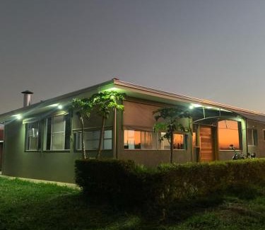 Pardinho House | A Casa Cuesta Pousada